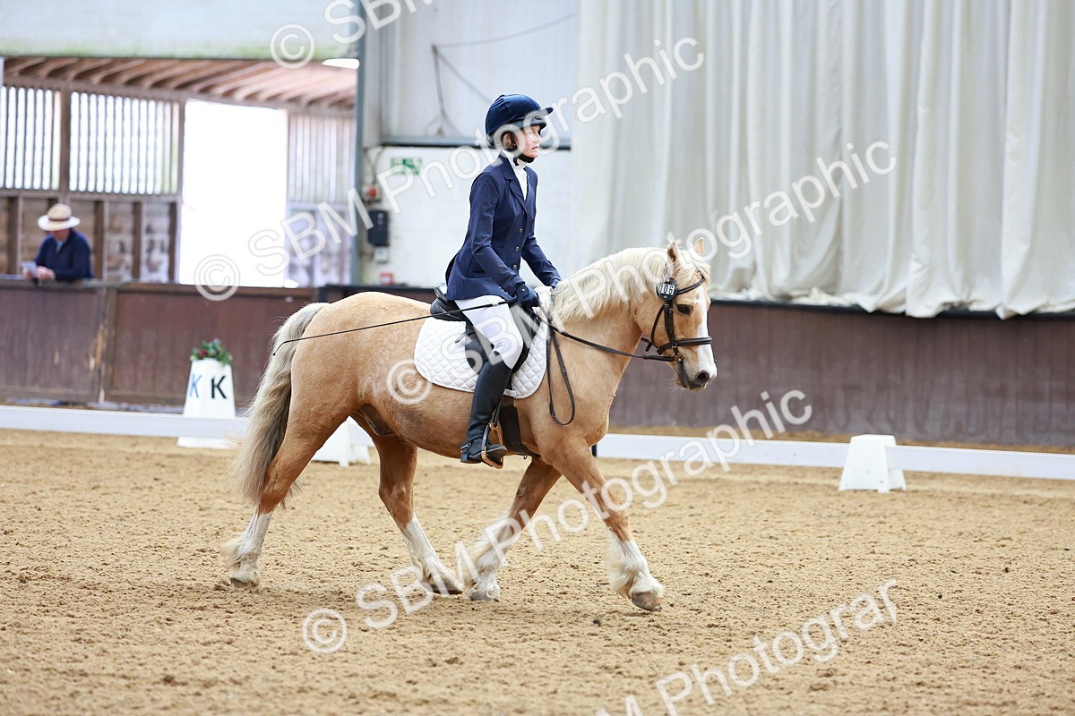 SBM_000561 - Class 4 - CT Prelim 3-70cm