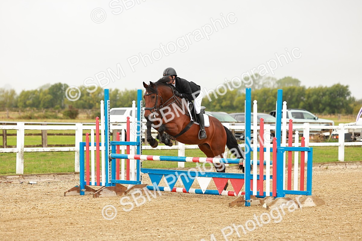 SBM_000153 - Class 1 - Clear Round