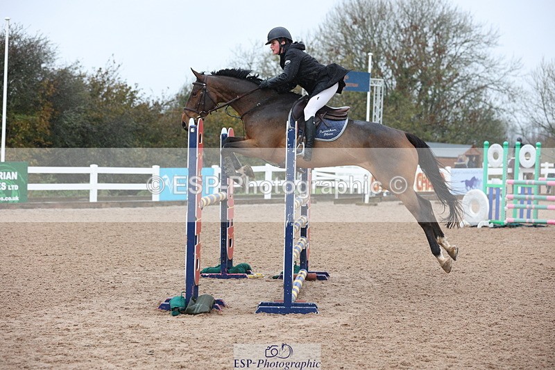 231112A-131329-04332 - Cls 20 Newcomers & 1.10m Open