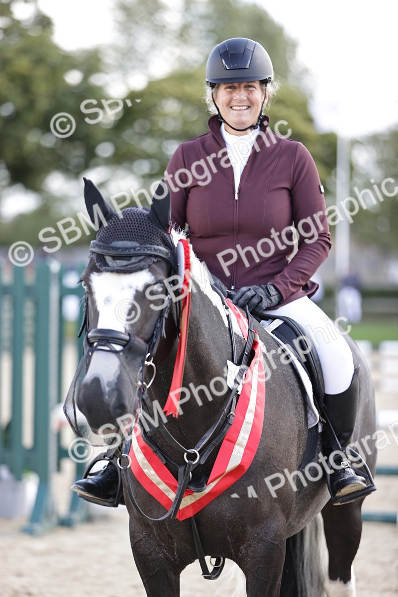 SBM_18587 - Supreme Championship
