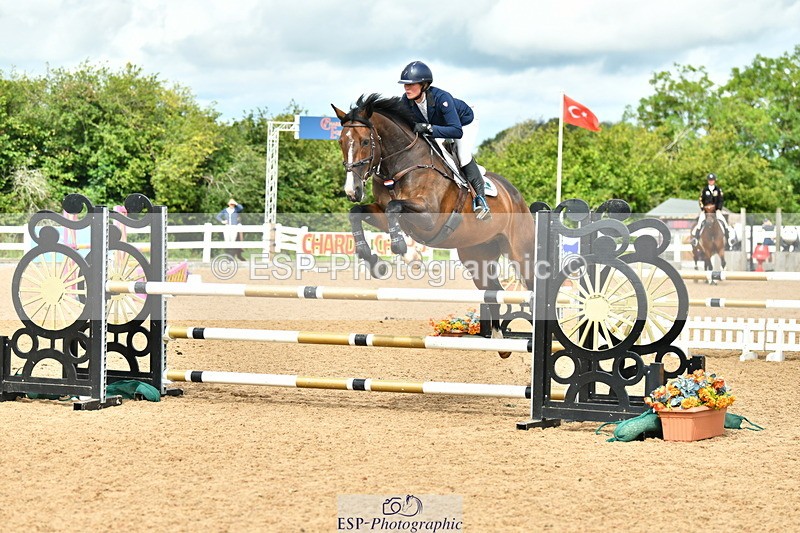 230813A-111532-11689 - Cls 40 A&B Senior Discovery & 1m Open