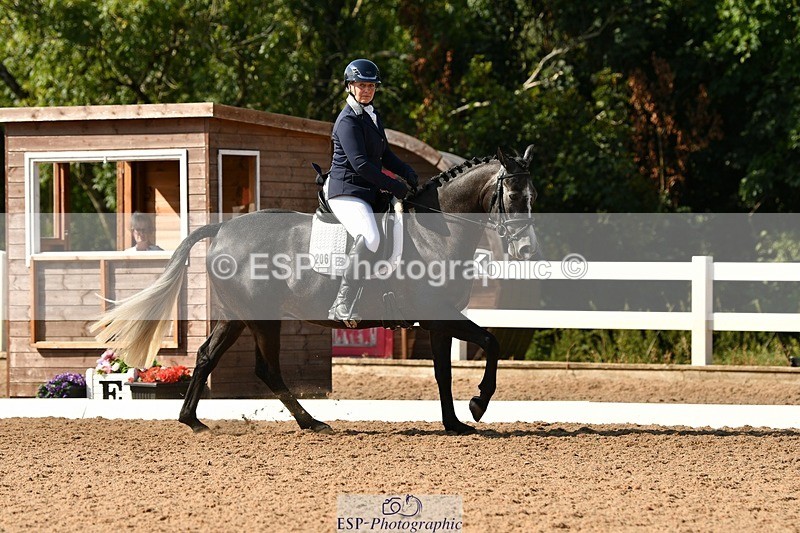 250817-160446-11452 - 206-Mel.NorthwoodBarnridge.Flying.Solo