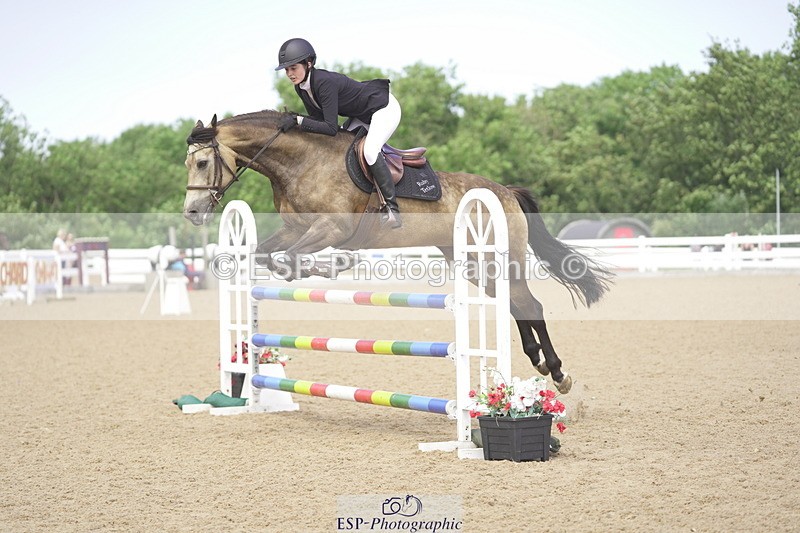 230810A-132516-02405 - Cls 4 1.05m Amateur Quali