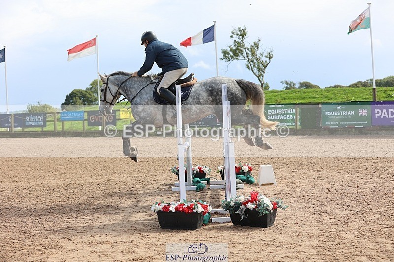 250911-141217-02345 - Cls 5 Chard Snr 90cm Speed Derby