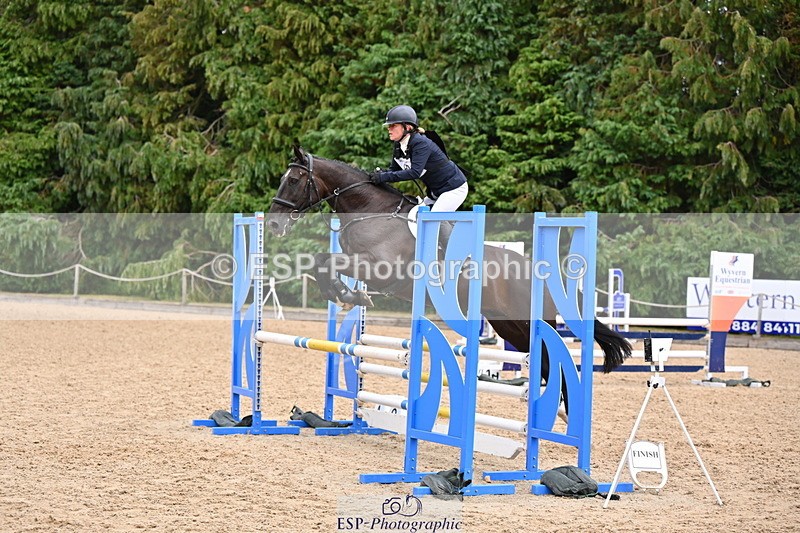 250802A-124227-03107 - B-089-Sarah.O'Reilly-MIDNIGHT.STAR.VI