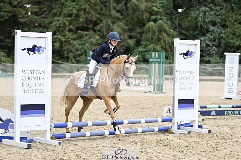 250820A-120404-04066 - Round 1, 11am to End