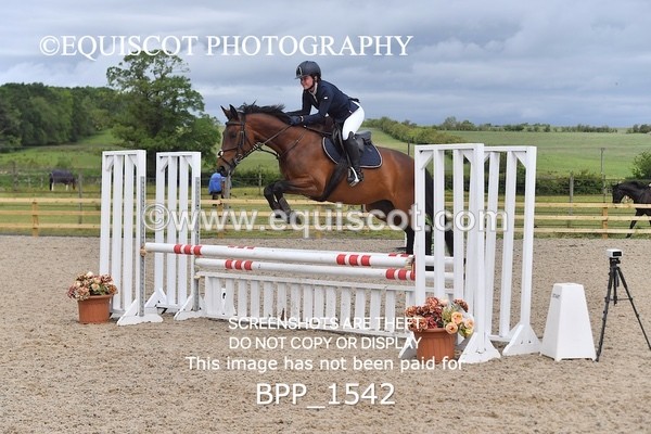 BPP_1542 - FRI CLASS 2 Senior BritiNovice/ 90cm Open