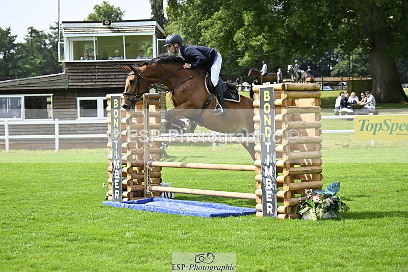 250613A-103422-00495 - Cls 1 Snr Newcomers and 1.10m Open