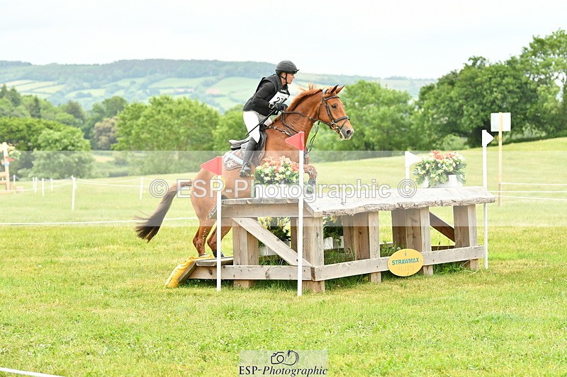 250524A-165538-14865 - C-276-Sammi.Birch-ROSAS.PARTY