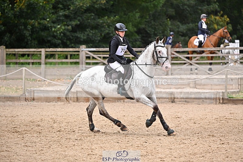 250802A-112209-02522 - B-074-Elise.Washer-MENELAUS