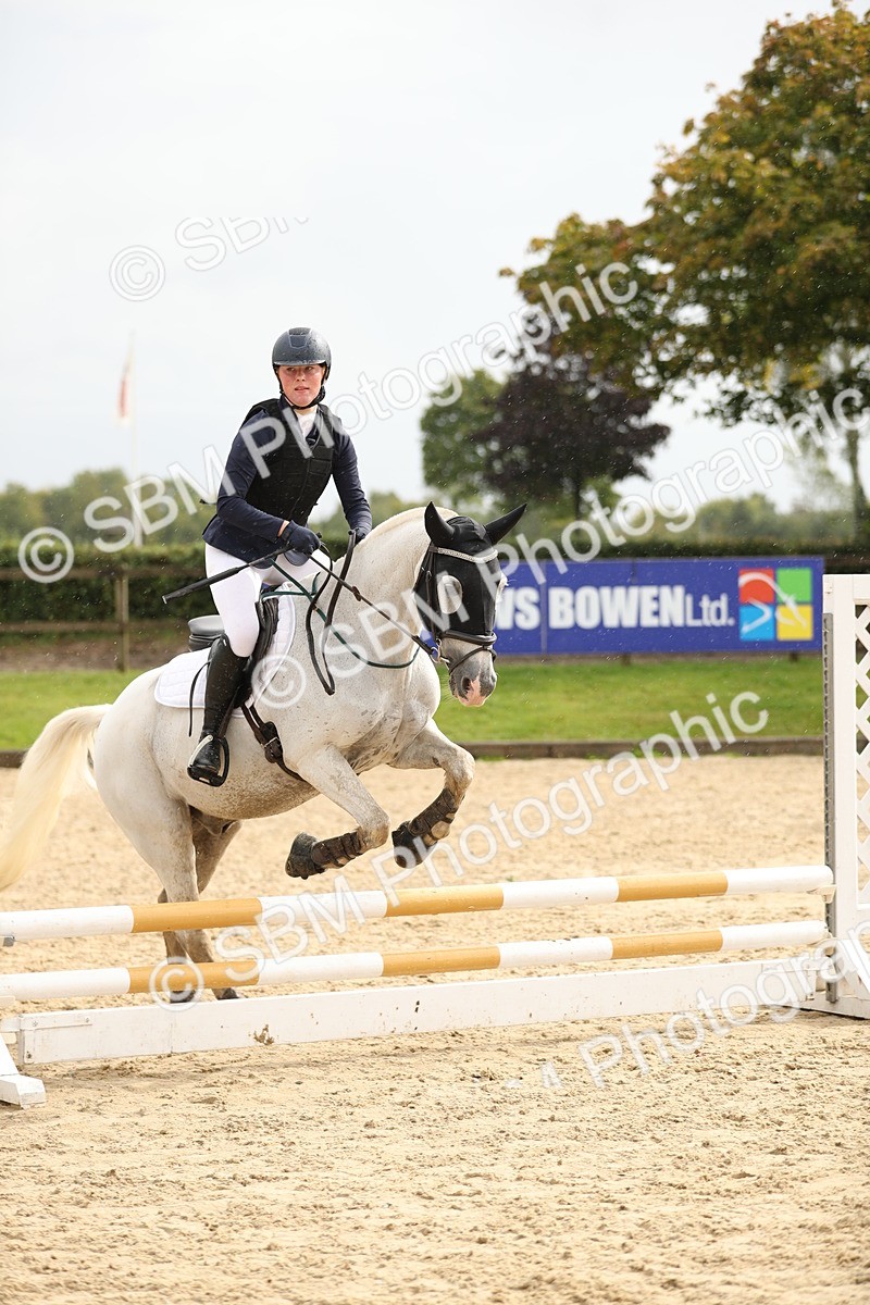 SBM_40340 - J21 - Junior Horse 60cm Championship