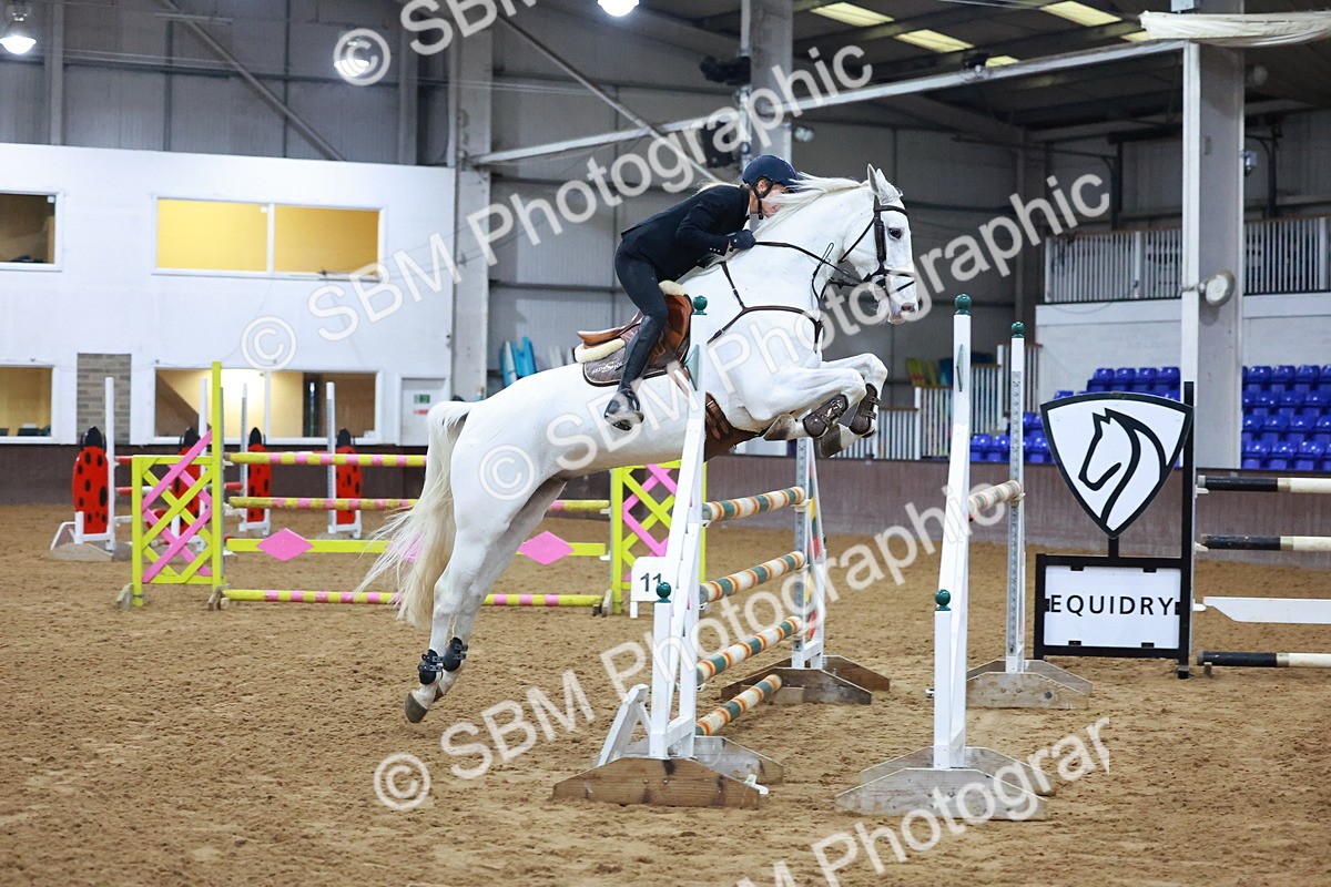 SBM_002370 - Class 5 - Senior Foxhunter 1.20m