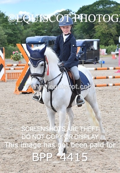 BPP_4415 - CLASS 19 SUN Springboard 128cm/ 138cm Restricted Handicap