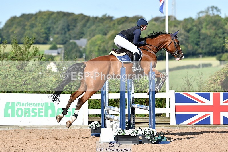 240913A-095420-03047 - Cls 20 Snr British Novice and 90cm Open