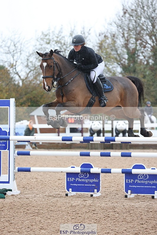 231112A-132702-04467 - Cls 20 Newcomers & 1.10m Open