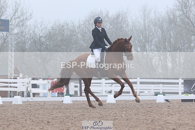 250404-091133-04415 - 076+074-Angus.Corrie-Deane+Amelia.Struel