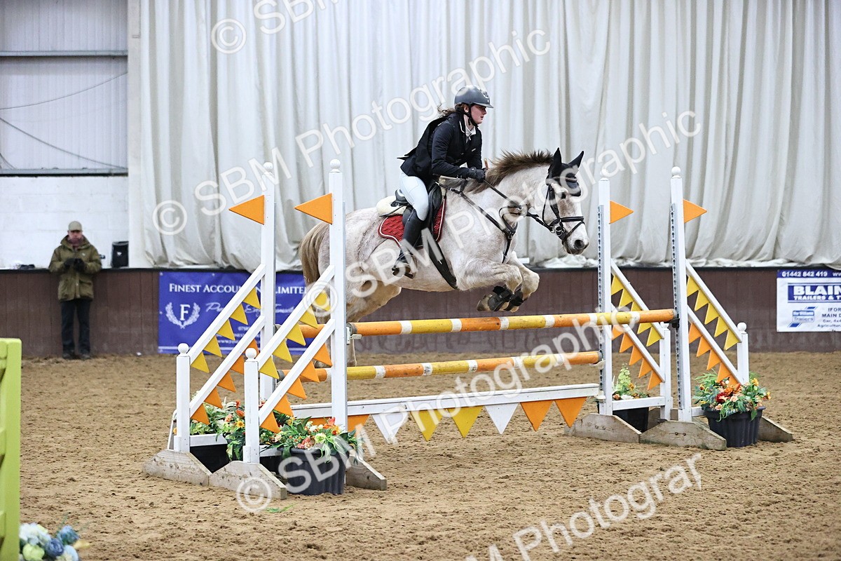 SBM_010389 - Class 12 - Blue Chip Pony Newcomers 1m Open both to Inc The Pony Restricted Rider Qualifier