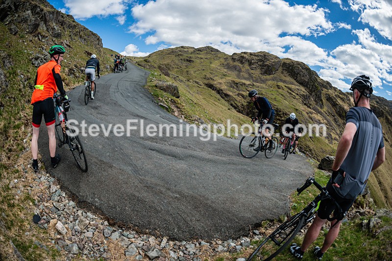 145951 - Hardknott Hairpin 14.00 - 15.00
