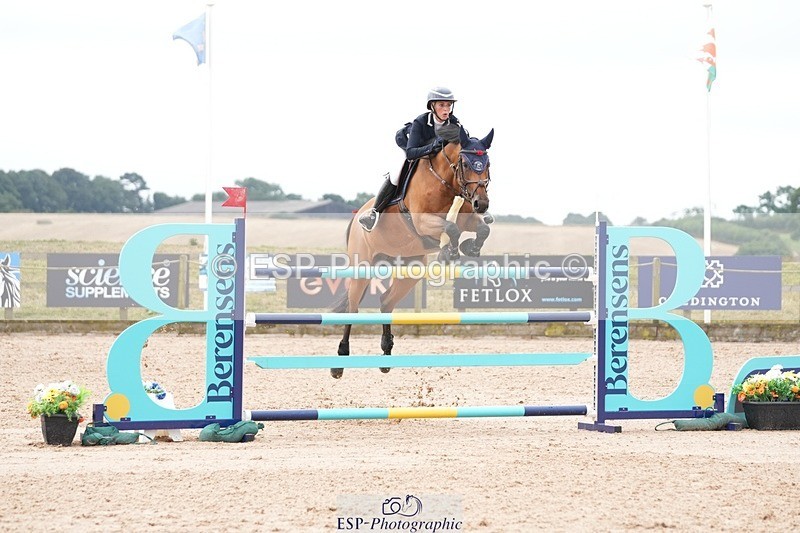 250718-112836-10022 - Cls 2, 3 Star Small Tour Break til End