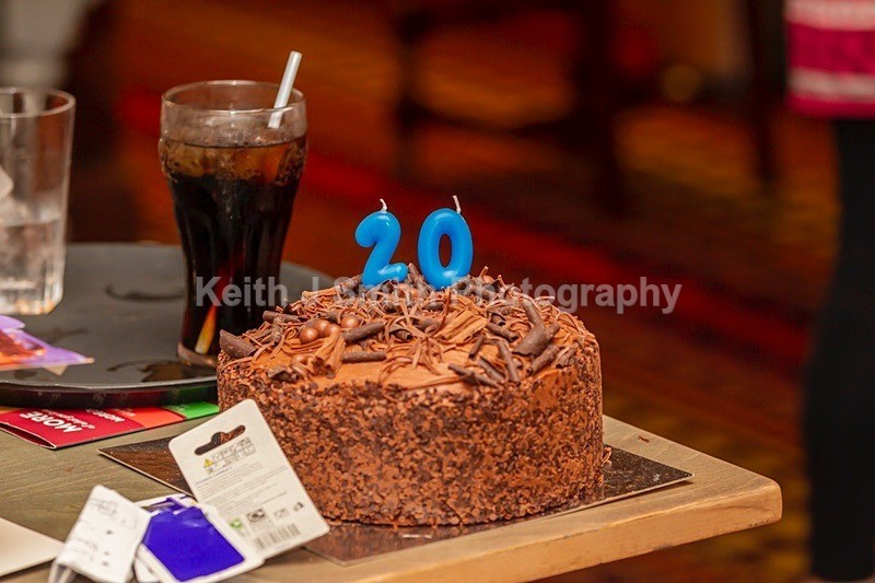 4KJS0585 - Chris's 20th Birthday Party.