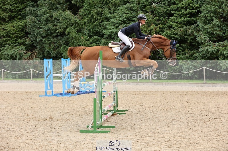 240817-141936-01835 - 05A Snr Newc