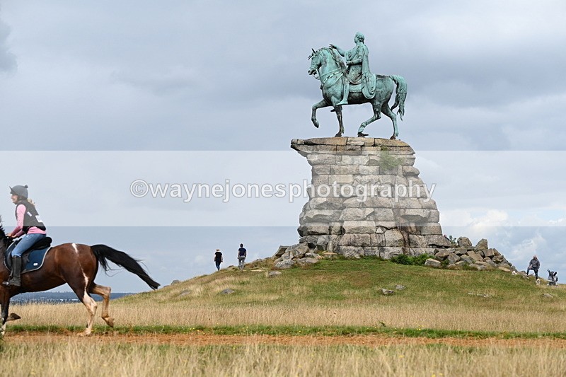 DSC_7955 - Time at Statue 13:16 to 13:52