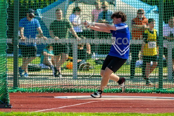 Age25SAT-926748 - Field Male