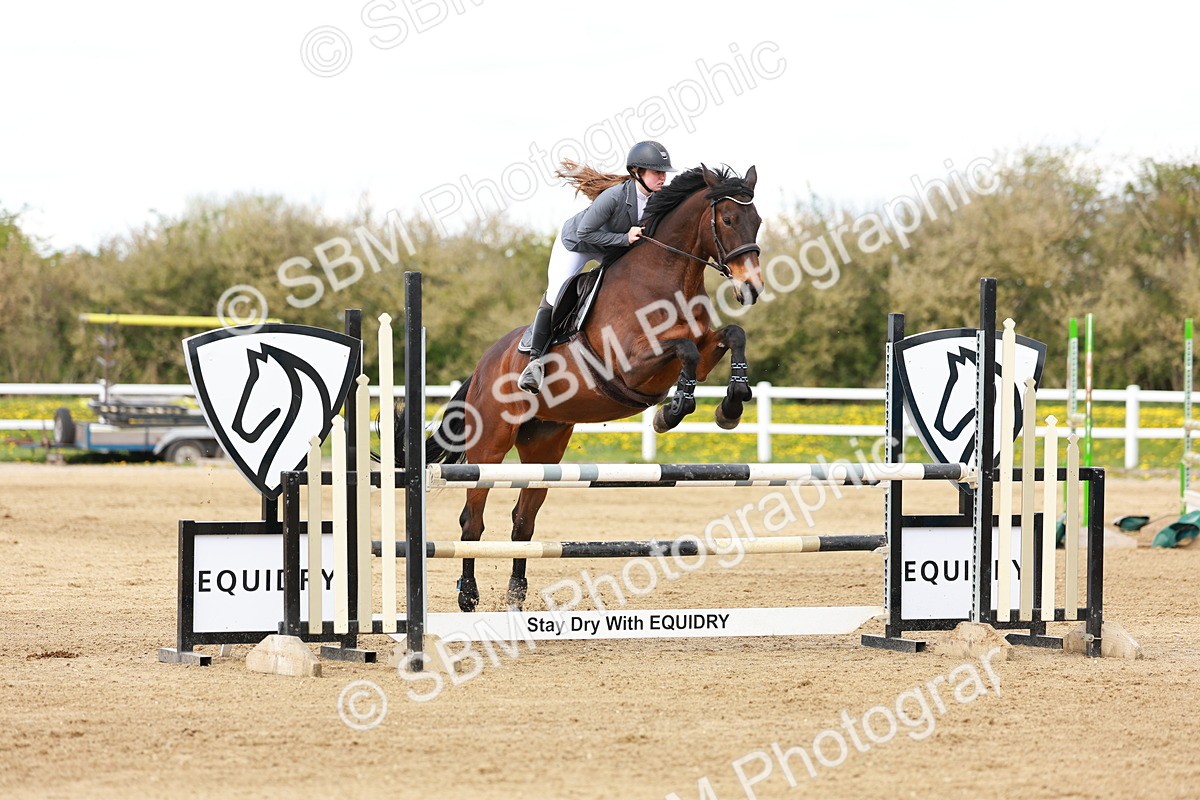 SBM_002016 - Class 4 - Senior Newcomers - 1.10m