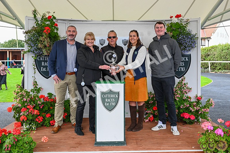 021024-Race 2-Al Hussar-6496 - Race 2