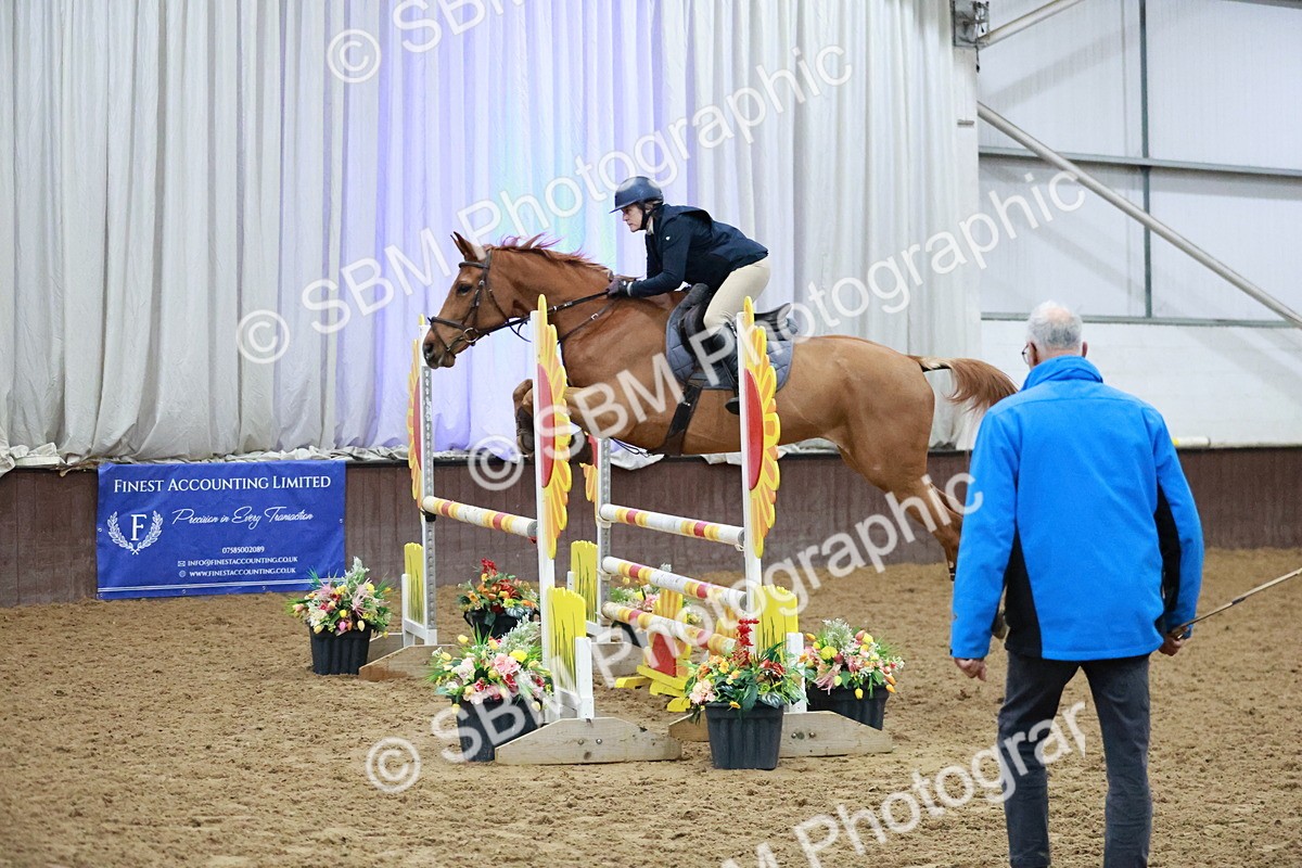 SBM_004654 - Class 17 - Senior Newcomers - 1.10m