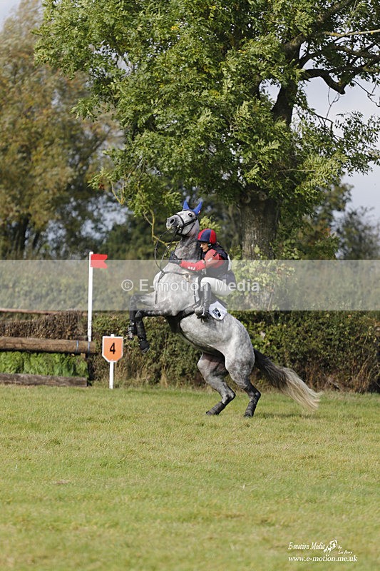  WWHT 171021 2978 - Intermediate (0.90m)  17/10/21