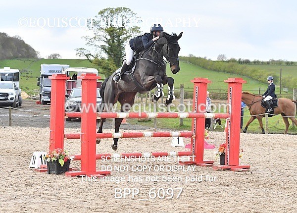 BPP_6097 - CLASS 27 SUN Senior Newcomers/ 1.10m Open