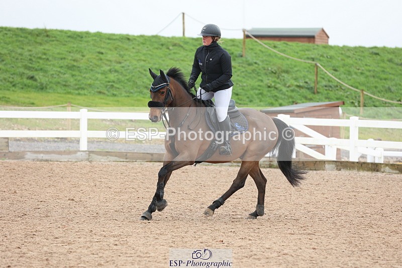 231112A-113458-03687 - Cls 18 Discovery & 1m Open