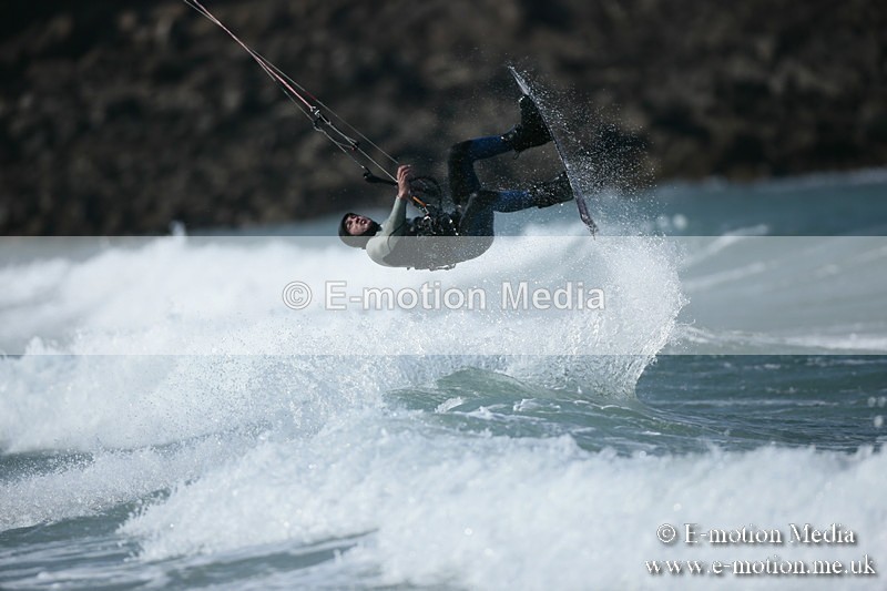 KS 020413-170 - Kite Surfing