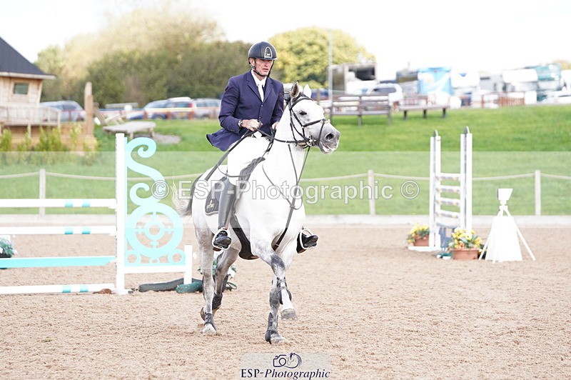 241004A-120230-00398 - Fri 02 Snr 1.05m Open