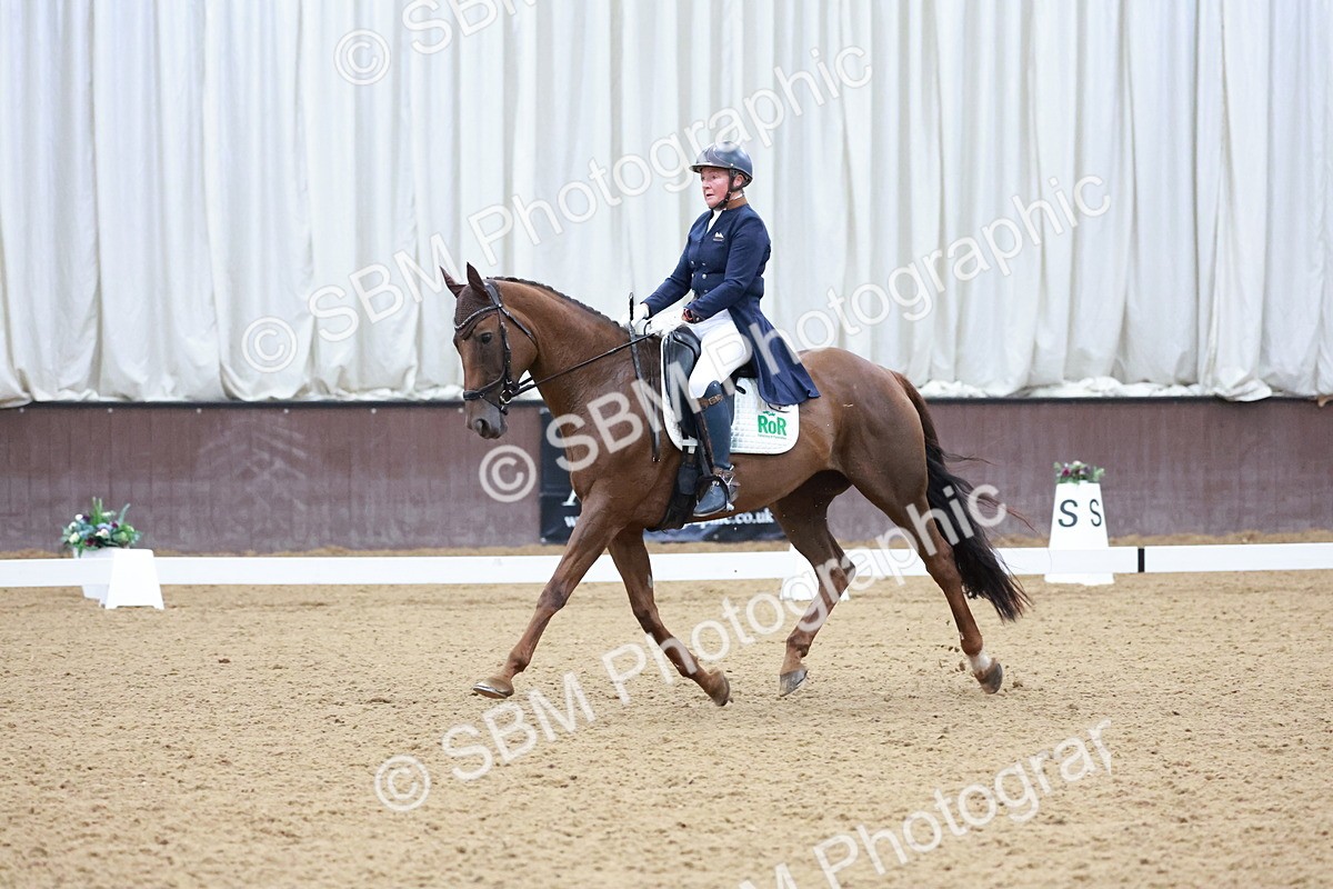 SBM_021144 - Class 14 - FEI Grand Prix - 17.40-18.34