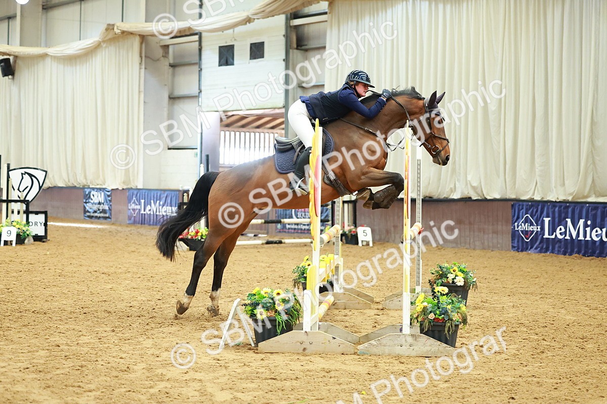 SBM_006566 - Class 17 - Senior Discovery - 1.00m