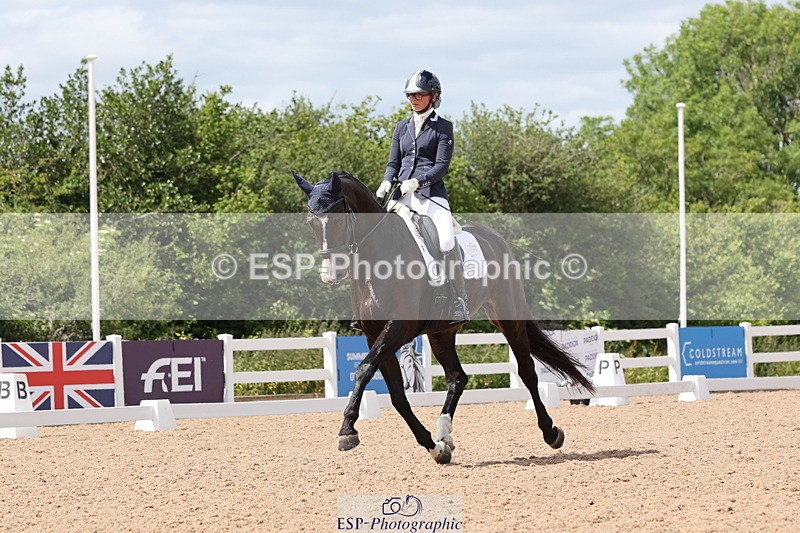 240622A-151700-14206 - Cls 33 BD Medium 73