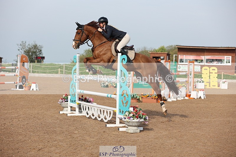 240511A-083943-10704 - Cls 32 Foxhunter