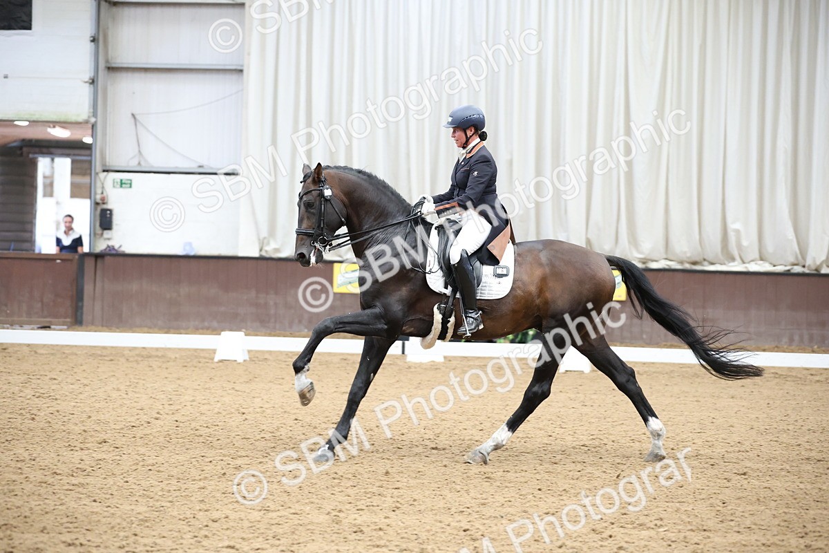 SBM_004407 - Class 9 - FEI Inter 1 Gold - 15.55-16.43