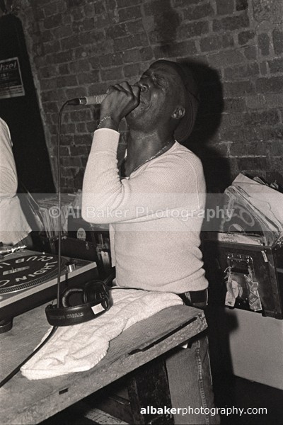 33 - Grandmaster Flash @ Sankeys Soap 23.10.02