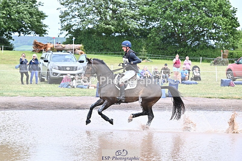 250525A-143756-16542 - D-404-Tom.Jackson-PLOT.TWIST.B