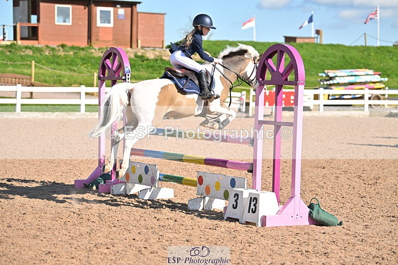 240504A-171544-03167 - Cls 24 Springboard 128cm & 138cm