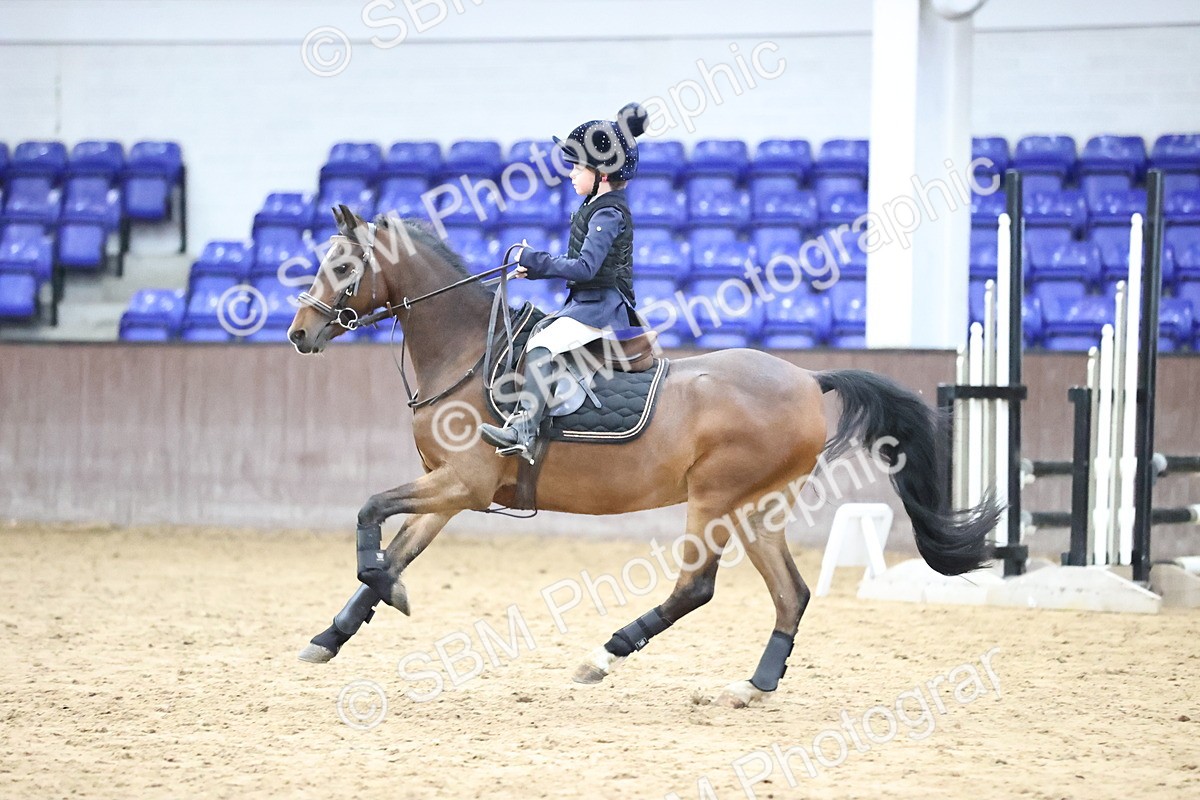 SBM_001573 - Class 5 - Henlow Veterinary Hospital 70cm