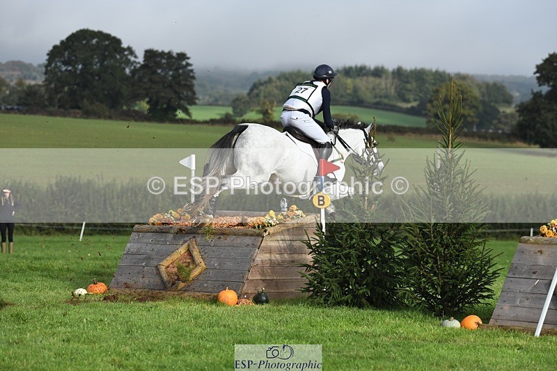 231020-105126-06002 - 027-IE.MR.MCGREGOR-Will.Furlong-XC