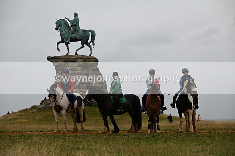 DSC_5625 - Time at Statue 11:46 to 12:16