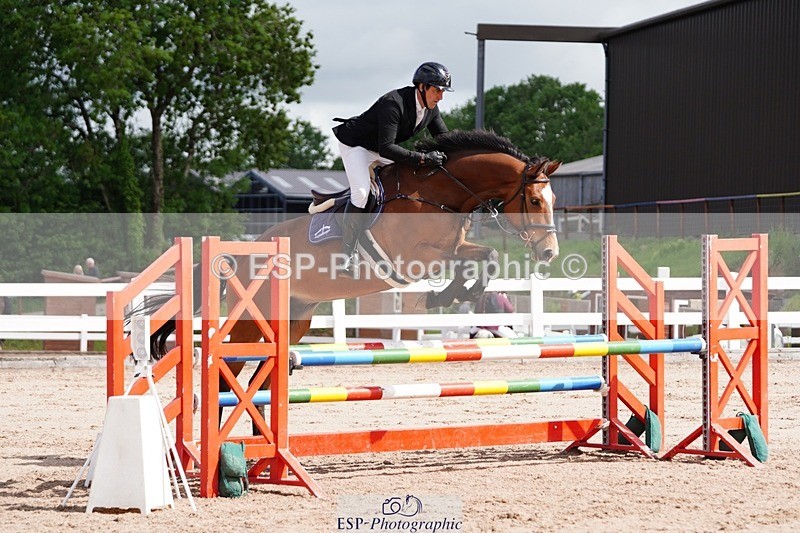 250525-102342-09103 - Cls 32 A&B Snr Brit Nov & 90cm Open