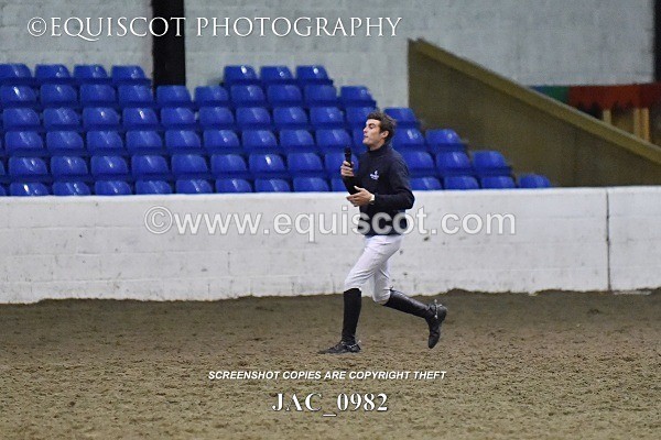 JAC_0982 - 14TH NOVEMBER 2017 - GEORGE & JAMES WHITAKER DEMO - MORRIS EC
