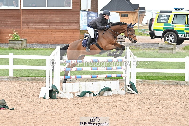240407A-145212-06384 - Cls 30 Foxhunter