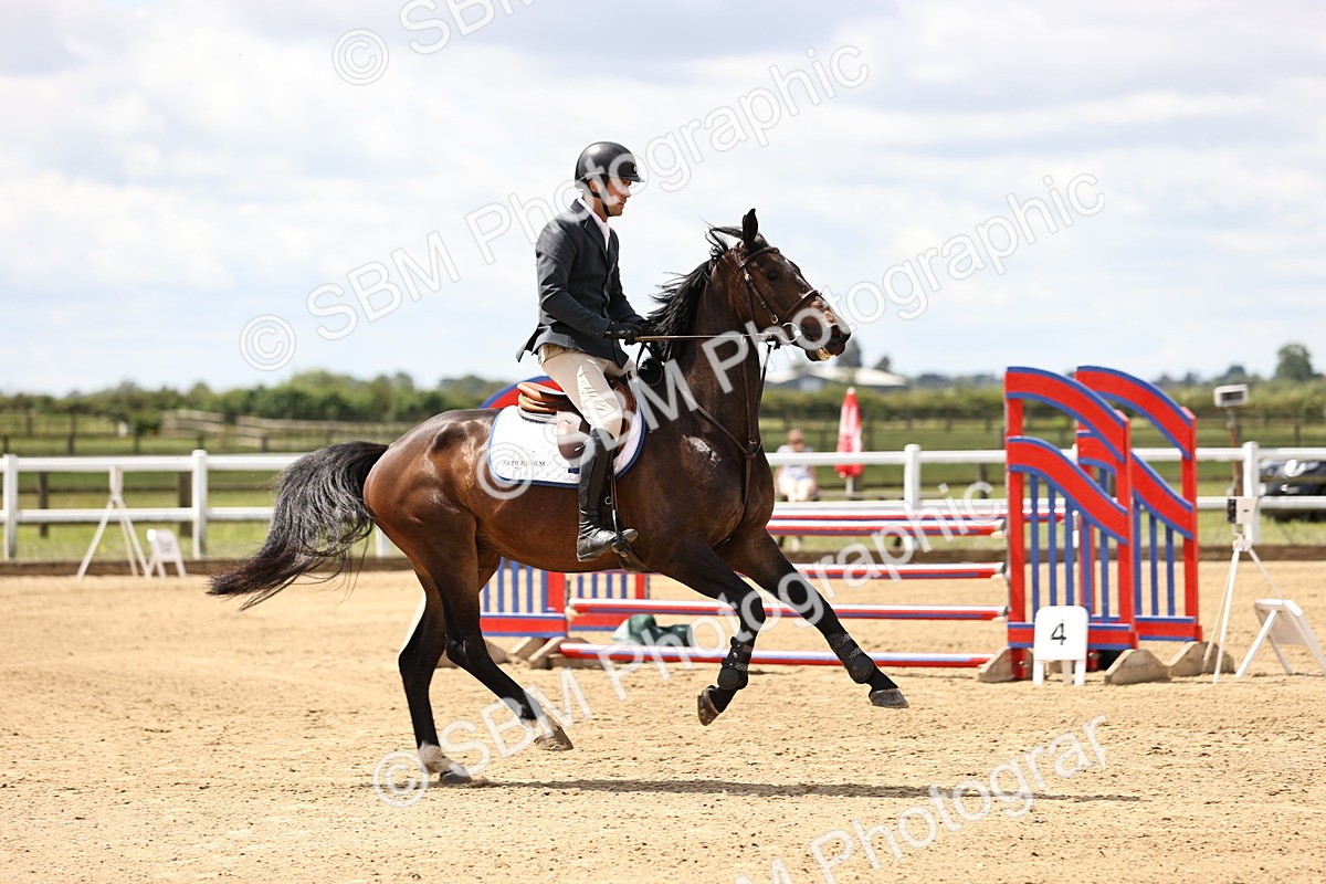 SBM_002425 - Class 10 - Senior Discovery - 1.00m
